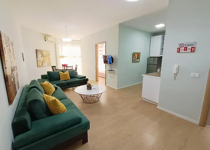 Harmony In The Center *